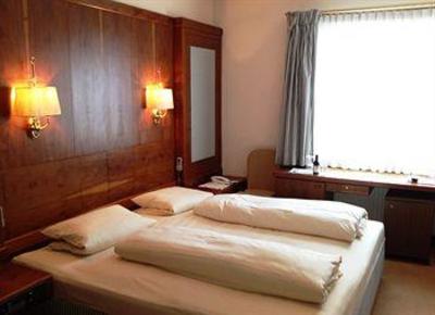 фото отеля Hotel Am Forum Kempten im Allgau