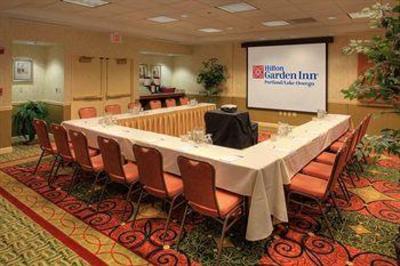фото отеля Hilton Garden Inn Portland/Lake Oswego