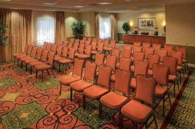 фото отеля Hilton Garden Inn Portland/Lake Oswego