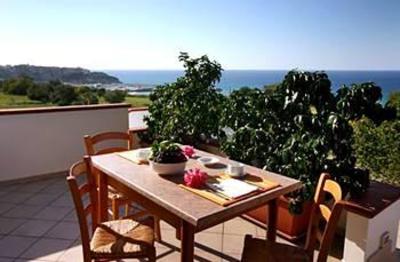 фото отеля Tirreno Hotel Tropea Parghelia