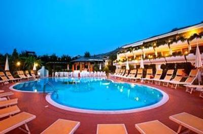 фото отеля Tirreno Hotel Tropea Parghelia