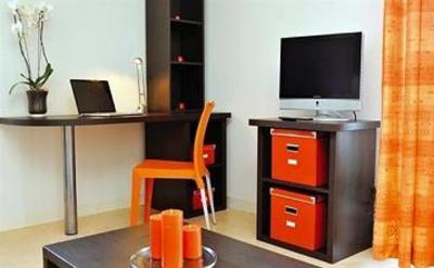 фото отеля Park & Suites Saint-Herblain