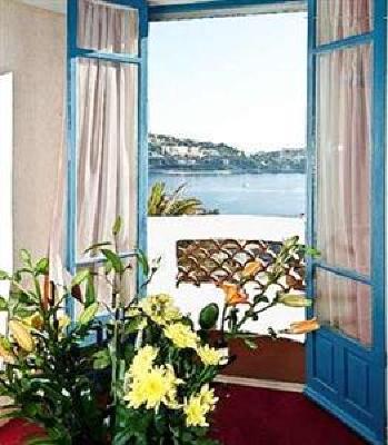 фото отеля Hotel Provencal Villefranche-sur-Mer