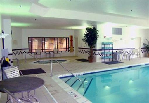 фото отеля SpringHill Suites Airport Newark (New Jersey)
