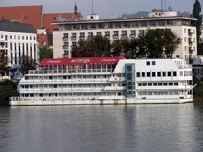 фото отеля Botel Gracia