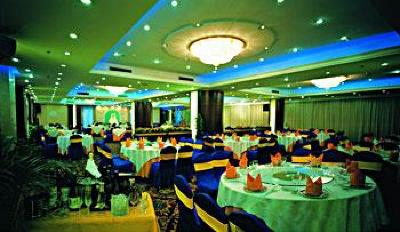 фото отеля International Peace Hotel