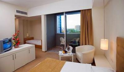 фото отеля Kervansaray Lara Hotel