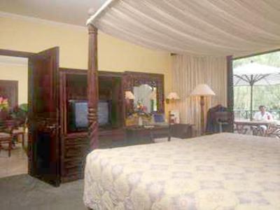 фото отеля Kota Bukit Indah Plaza Hotel
