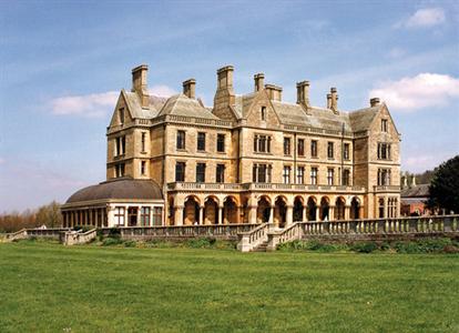 фото отеля Walton Hall & Hotel