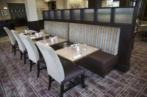 фото отеля Hilton Garden Inn New Braunfels