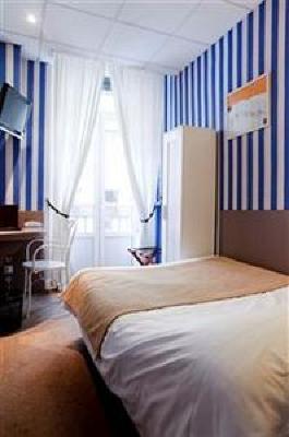 фото отеля Hotel Du Dauphin Lyon