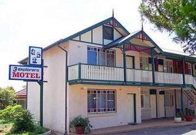 фото отеля 3 Explorers Motel