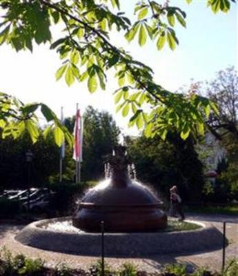 фото отеля Klostergasthof Raitenhaslach