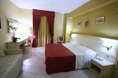 фото отеля Hotel San Michele Milazzo