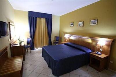фото отеля Hotel San Michele Milazzo