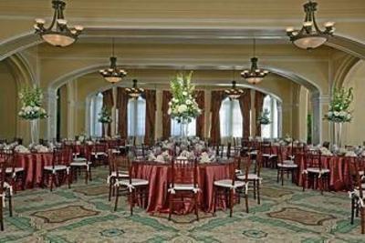 фото отеля Hotel Galvez & Spa A Wyndham Grand Hotel