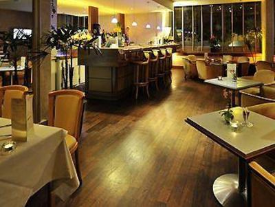 фото отеля Grand Hotel Mercure Croisette Beach Hotel