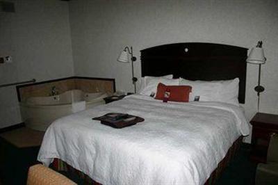 фото отеля Hampton Inn Sturbridge