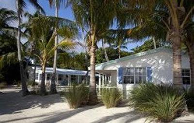 фото отеля Pines and Palms Resort