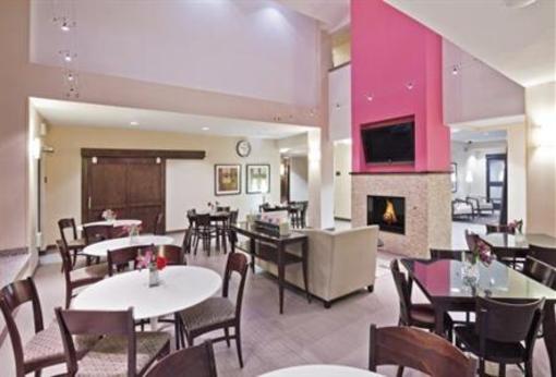 фото отеля Staybridge Suites Plano - Richardson Area