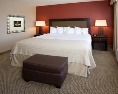 фото отеля Holiday Inn Hotel & Suites Bakersfield North