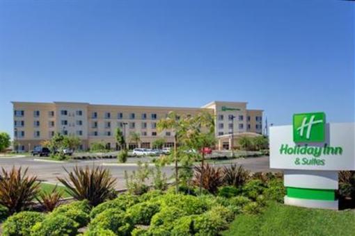 фото отеля Holiday Inn Hotel & Suites Bakersfield North