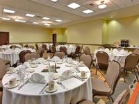 Holiday Inn Hotel & Suites Bakersfield North