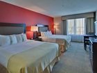 фото отеля Holiday Inn Hotel & Suites Bakersfield North