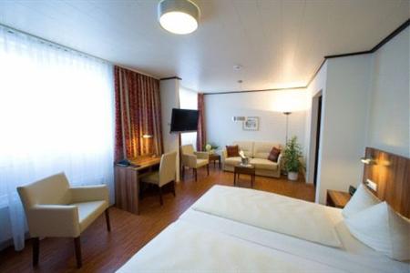 фото отеля Hotel Ebertor Boppard