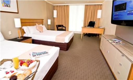 фото отеля Radisson Hotel And Suites Sydney