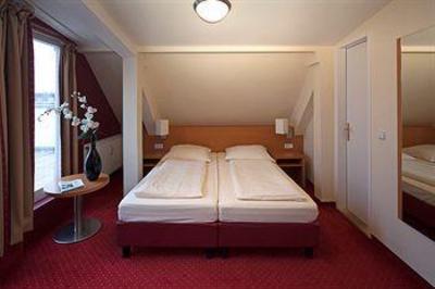 фото отеля Hotel Air In Berlin