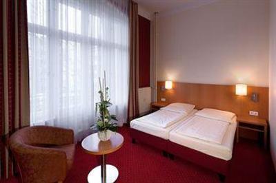 фото отеля Hotel Air In Berlin