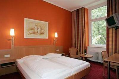 фото отеля Hotel Air In Berlin