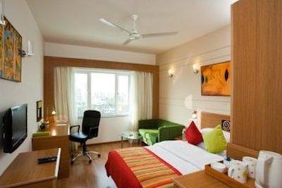 фото отеля Lemon Tree Hotel Chandigarh