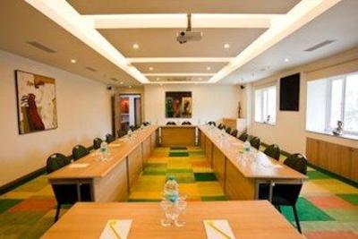 фото отеля Lemon Tree Hotel Chandigarh