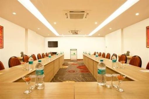 фото отеля Lemon Tree Hotel Chandigarh