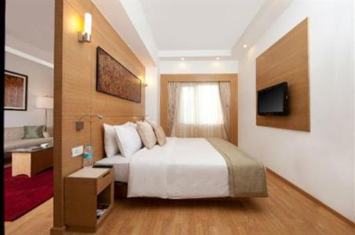 фото отеля Lemon Tree Hotel Chandigarh