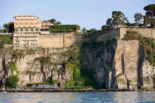 фото отеля Grand Hotel Ambasciatori Sorrento