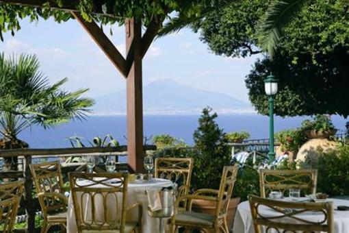 фото отеля Grand Hotel Ambasciatori Sorrento