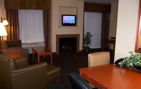 фото отеля Hampton Inn Waterloo