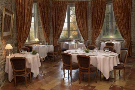 фото отеля Chateau De Locguenole Hennebont