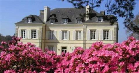 фото отеля Chateau De Locguenole Hennebont