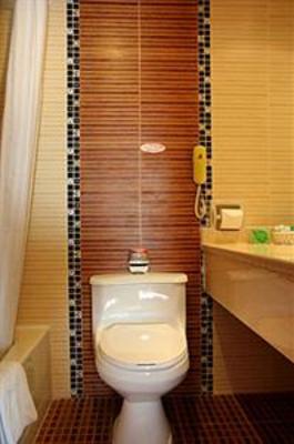 фото отеля Dong Hai Hotel Qingdao