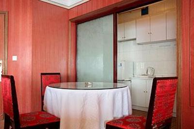фото отеля Dong Hai Hotel Qingdao