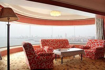 фото отеля Dong Hai Hotel Qingdao