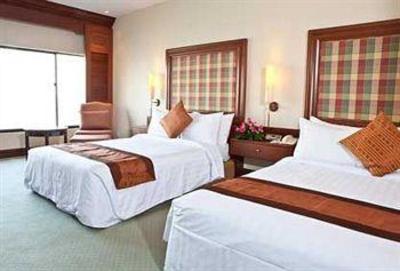 фото отеля Cambodiana Hotel