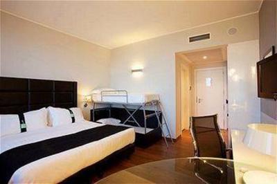фото отеля Holiday Inn Genoa City