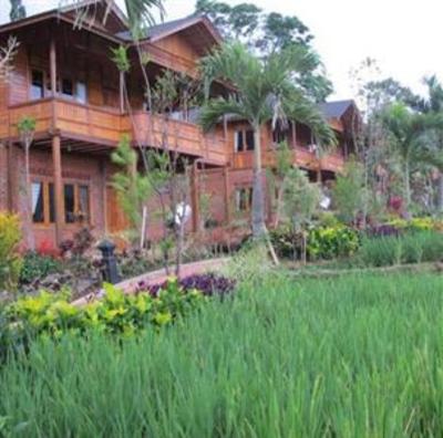 фото отеля Rumah Jambuluwuk Batu
