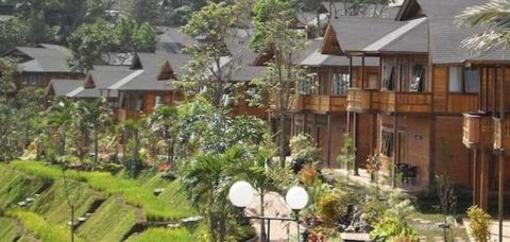 фото отеля Rumah Jambuluwuk Batu