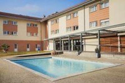 фото отеля Express By Holiday Inn Grenoble Bernin